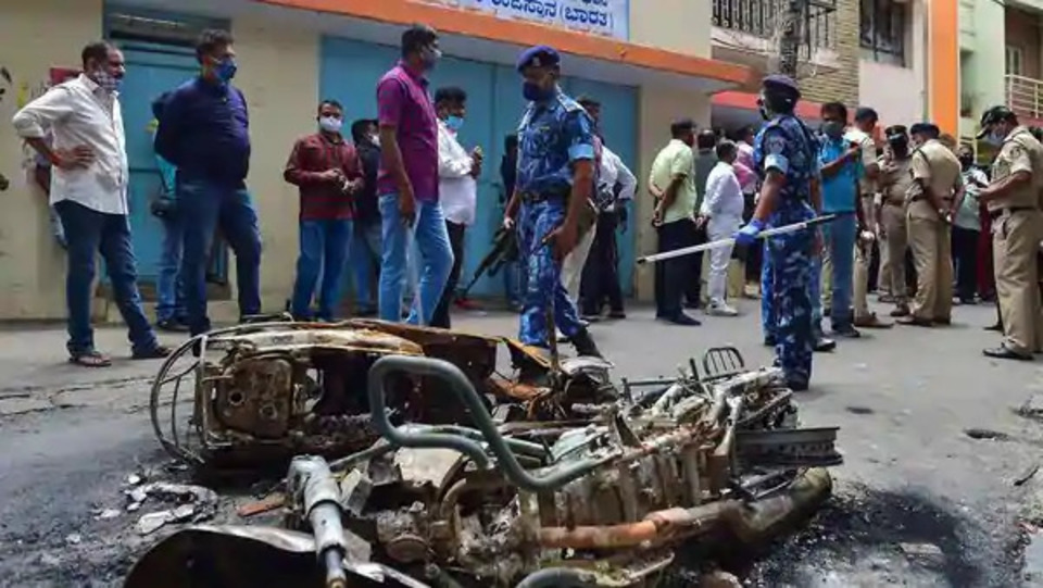 ExCongress Mayor accused in Bengaluru riots case is absconding Police